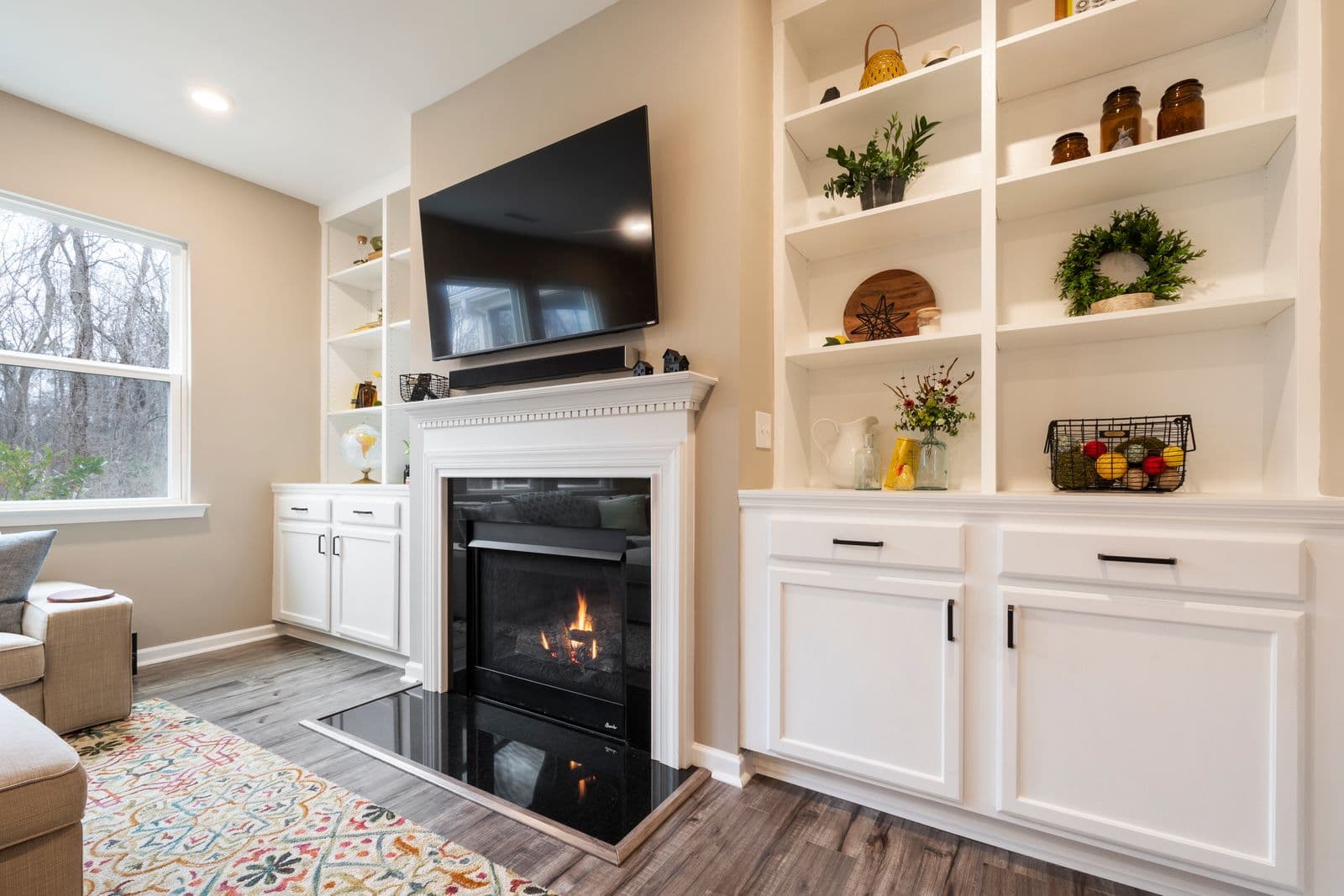Structural Feature Wall, Living Room, Winnipeg